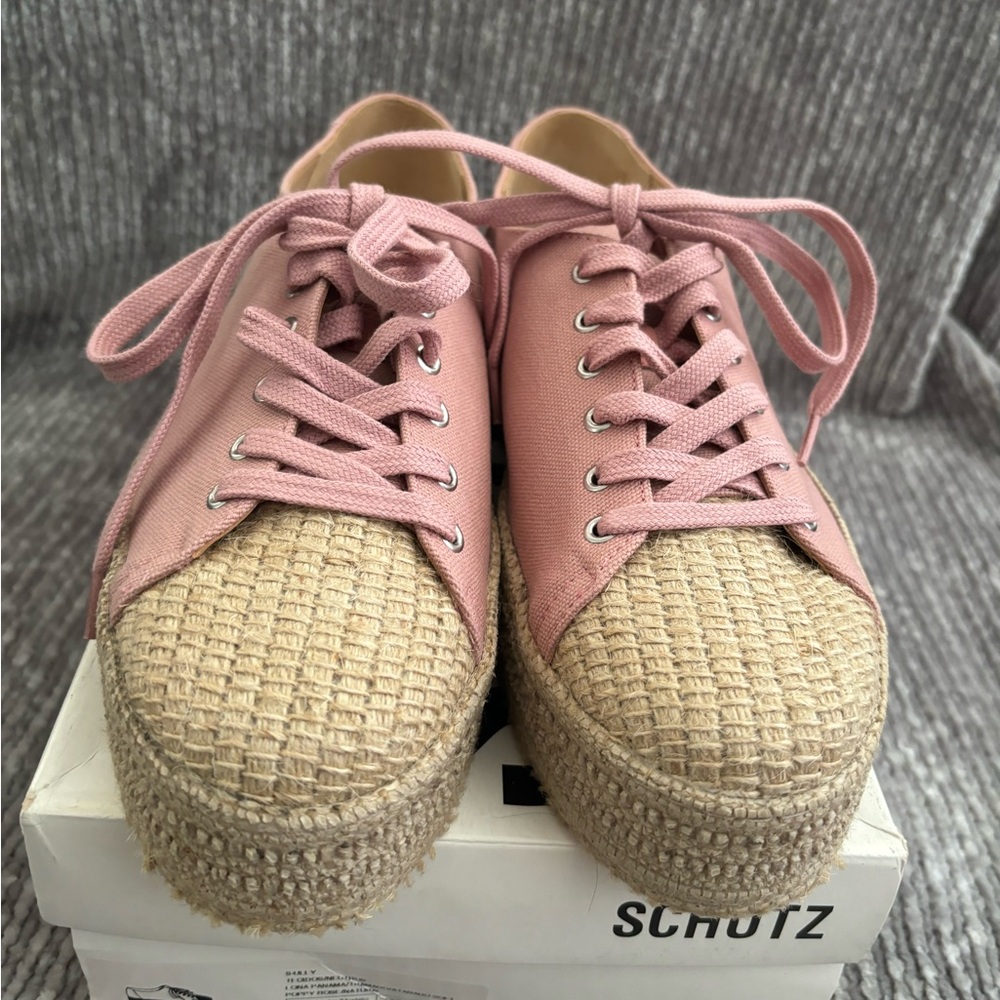 Women’s Schultz sneakers size 8